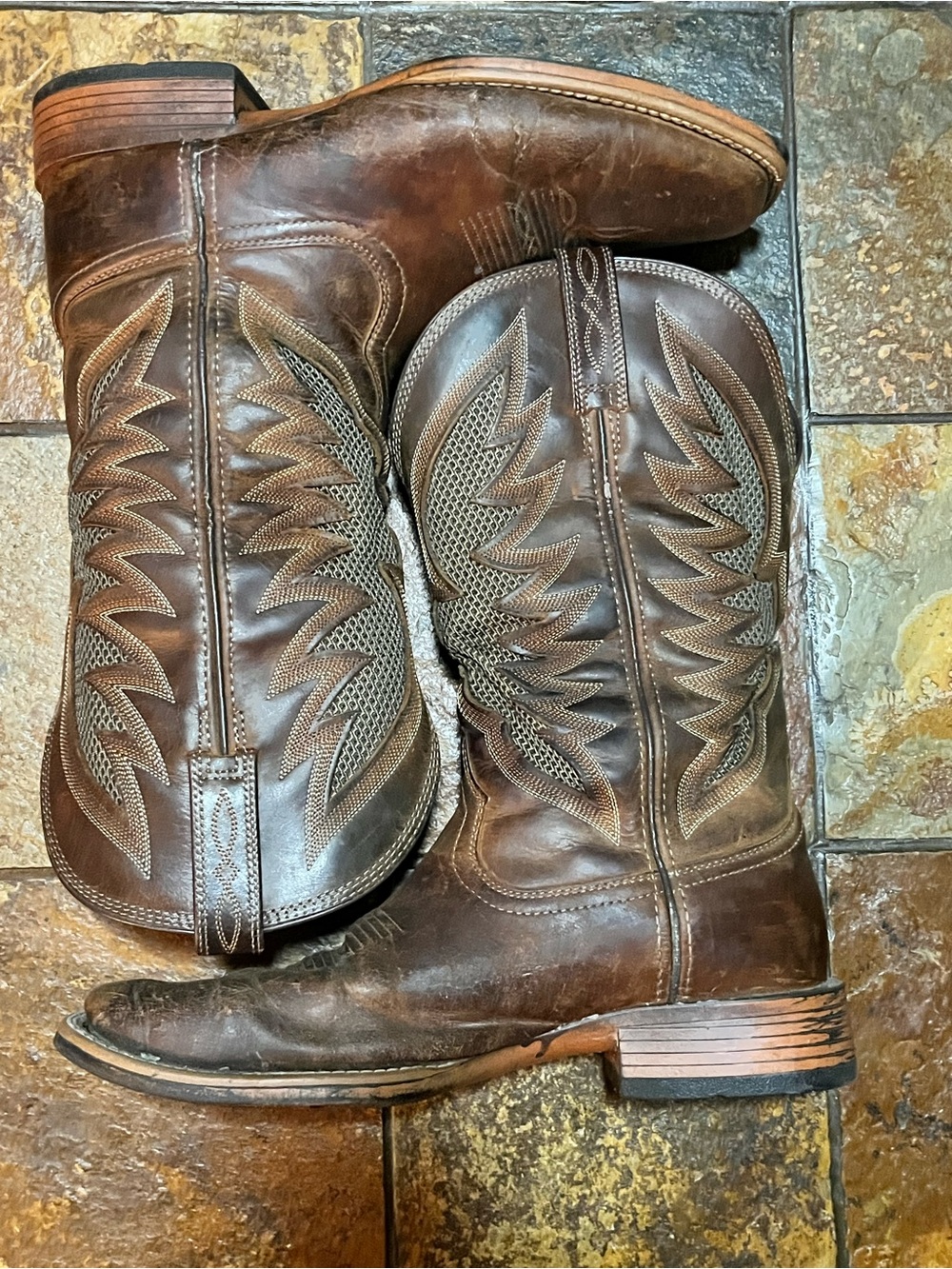 Men's Brown Ariat Leather Western Cowboy Boots-Size 11.5